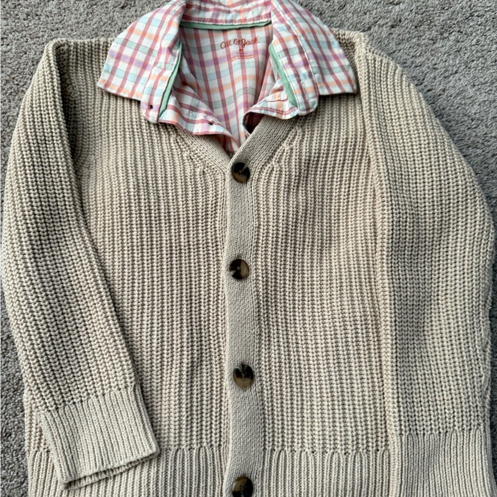 Cat& Jack button down & 2 sweaters - Picture 4 of 16